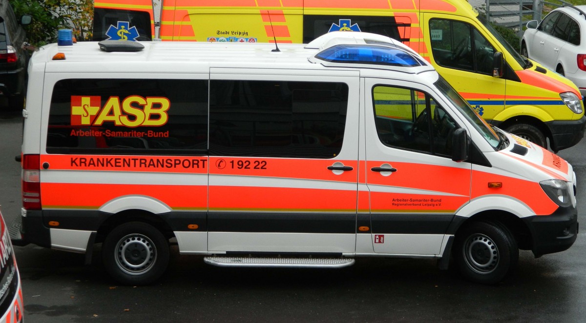 KTW des Arbeiter-Samariter-Bund (ASB) auf Basis Mercedes-Benz Sprinter am 07.10.2014 in Leipzig.  