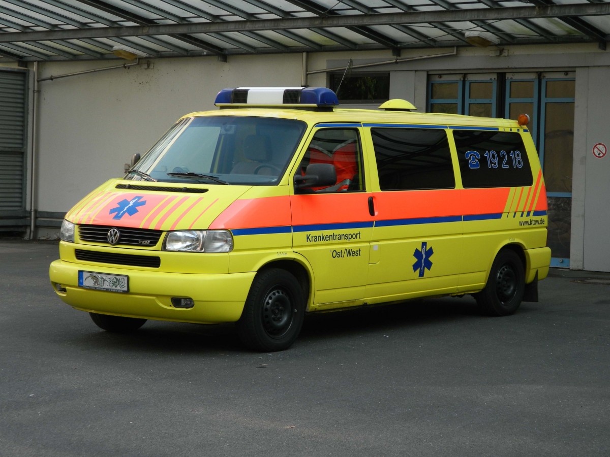 KTW - VW T4 TDI der Krankentransport Ost/West GmbH (KTOW) am 15.09.2014