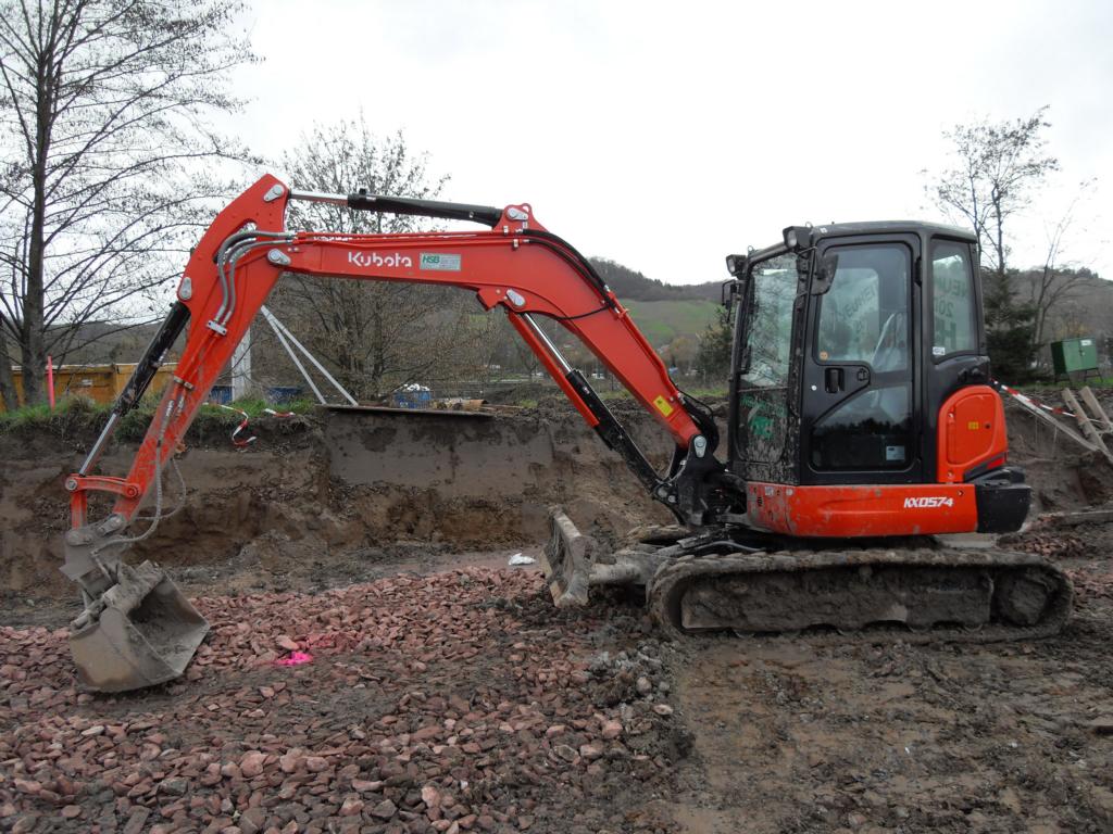 Kubota KX 057-4 in Besch am 22.11.2009