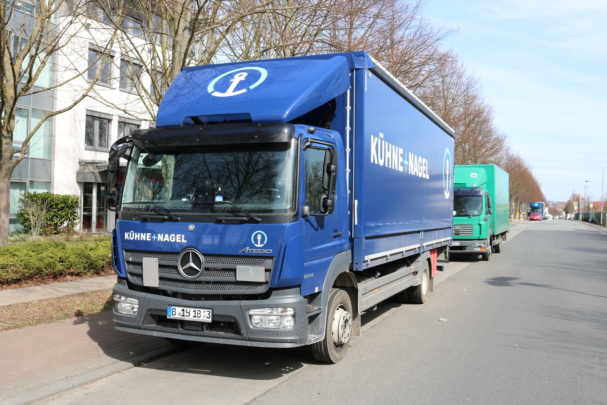 Kühne+Nagel Mercedes Benz Atego am 02.04.18 in Mainz Hechtseim 