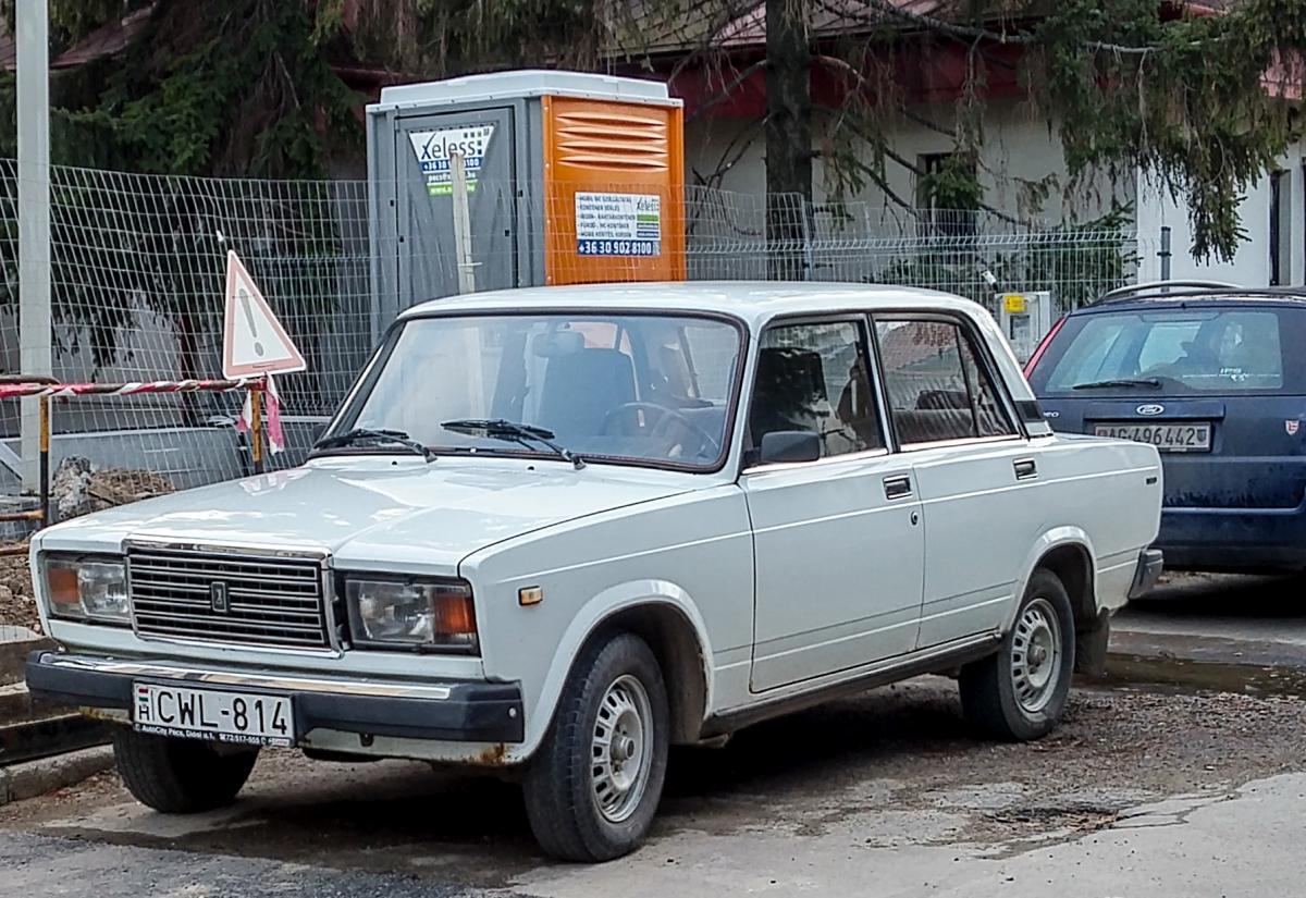 Lada 2107 alias VAZ 1500 oder auch Lada Nova genannt, gesehen in Februar, 2020.