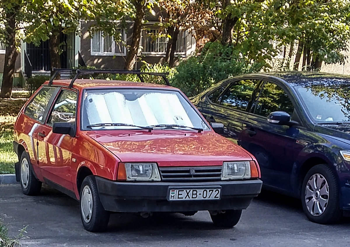 Lada Samara, aufgenommen in Budapest (HU), September, 2019