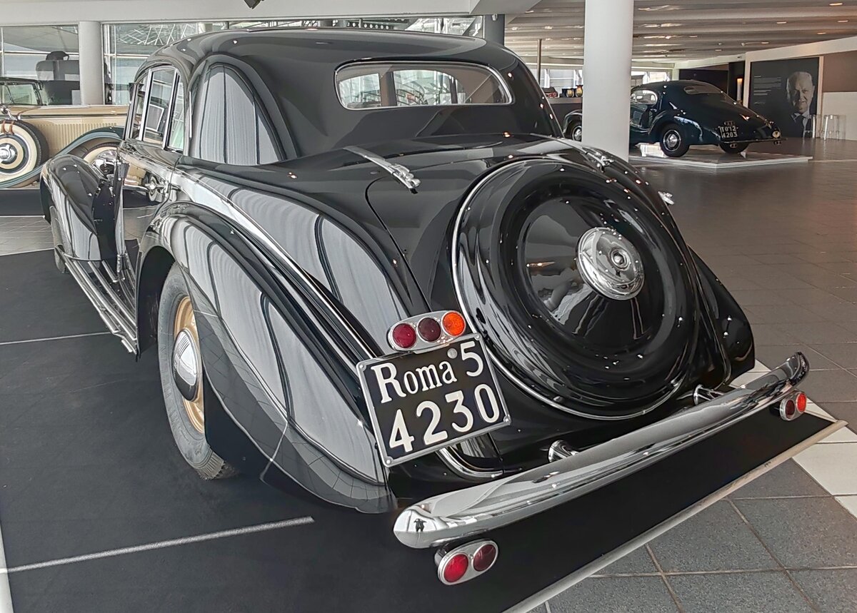 =Lancia Astura Berlina Gran Sport, Bj. 1936, gesehen im Museo Nicolis in Verona, 09-2025