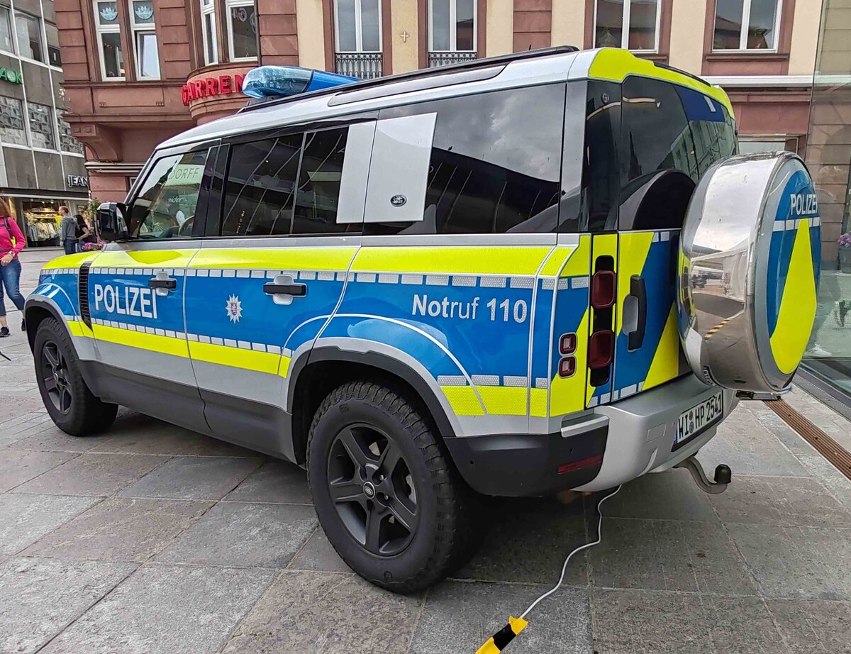=Land Rover Discovery der LaPo HESSEN, ausgestellt beim Hessentag in Fulda, 06-2026