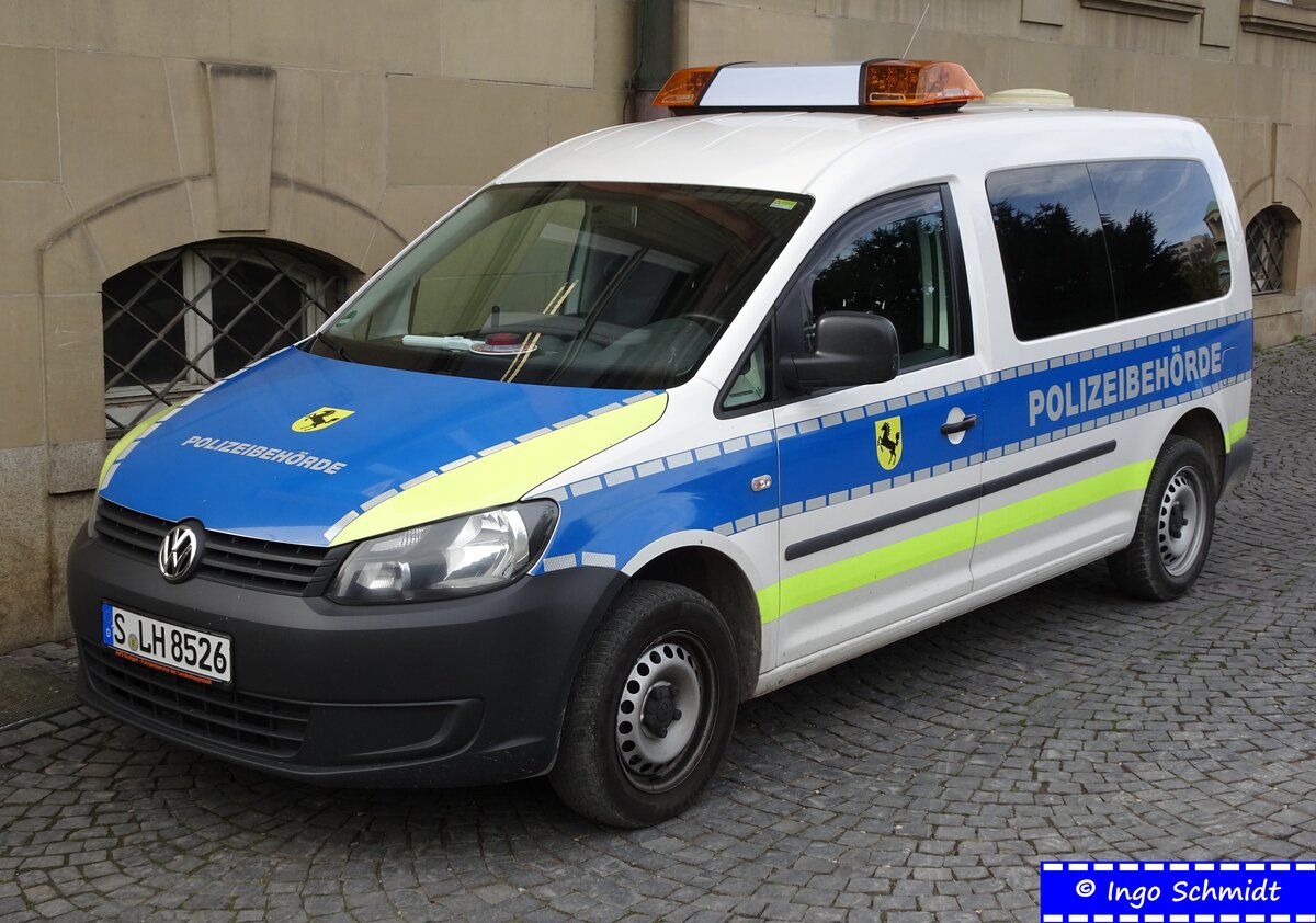 Landeshauptstadt Stuttgart | Polizeibehörde / Städtischer Vollzugsdienst | S-LH 8526 | VW Caddy | 25.10.2017 in Stuttgart