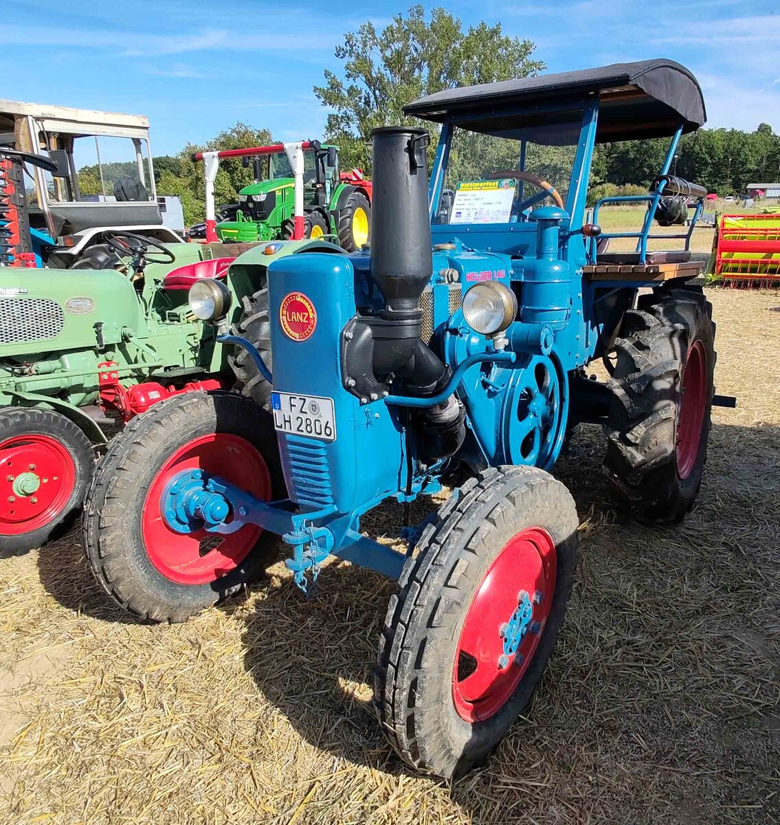 =Lanz 2806, ausgestellt bei der Oldtimerausstellung der OLDTIMERFREUNDE OHMTAL in Dannenrod, 09-2025