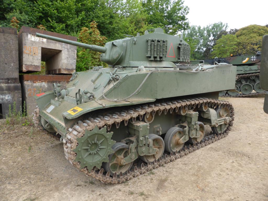 leichter Kampfpanzer M5 Stuart bei einer Ausstellung des Fördervereins der WTD 41 in Trier am 05.07.2014
