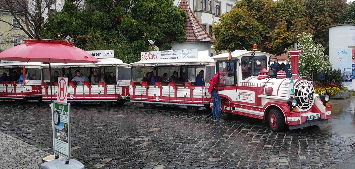 =Lindauer Strasseneisenbahn steht abfahrtbereit am Lindauer Hafen, 10-2019