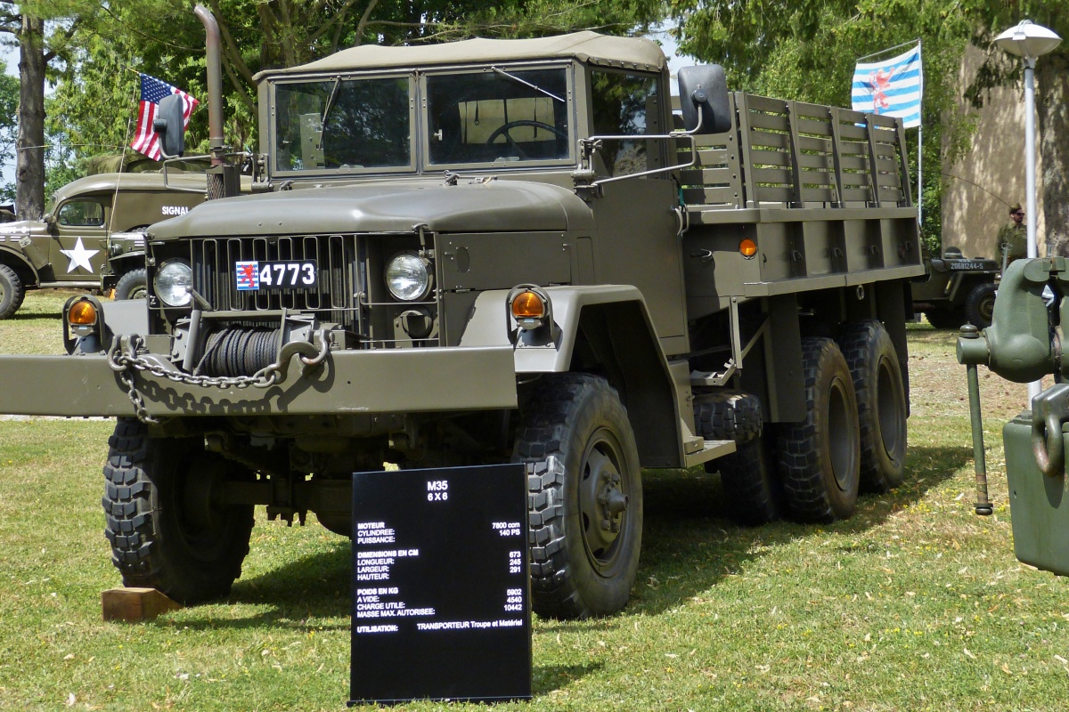 LKW M 35 Allrad Material und Truppentransporter, war am Tag der offenen Tür bei der luxemburgischen Armee ausgestellt. 10.07.2022 