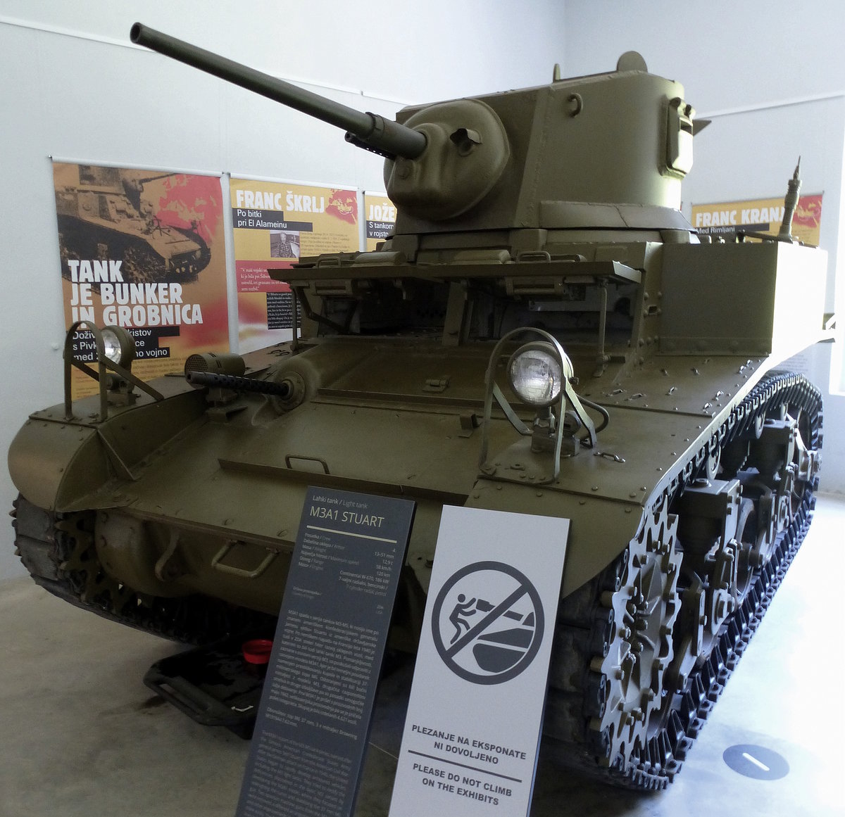 M3 A1 Stuart, leichter US-amerikanischer Kampfpanzer des II.Weltkrieges, 250PS, Vmax.58Km/h, Militärmuseum Pivka/Slowenien, Juni 2016