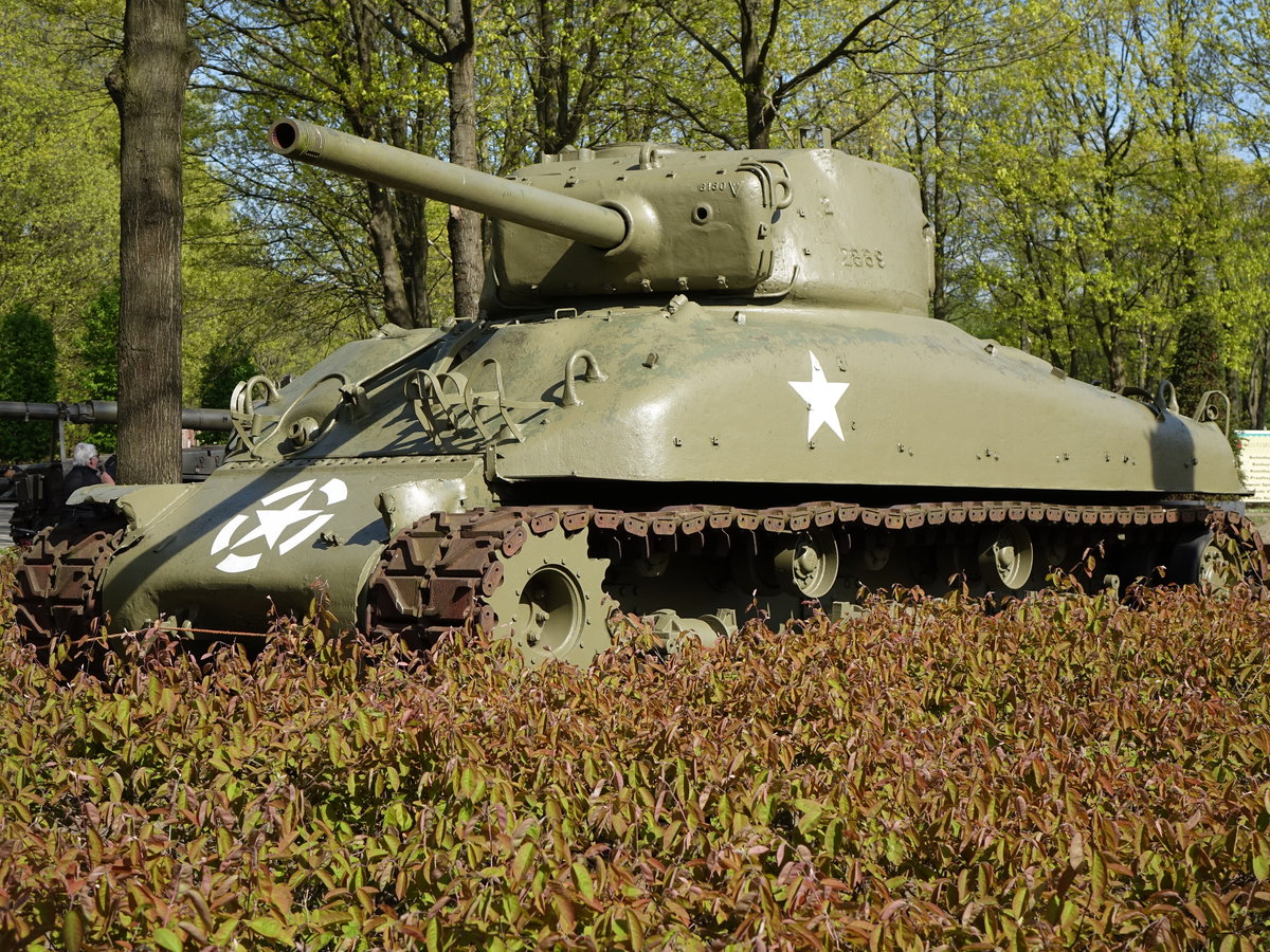M4 Sherman in einem Militärmuseum in Best, Holland (05.05.2016)