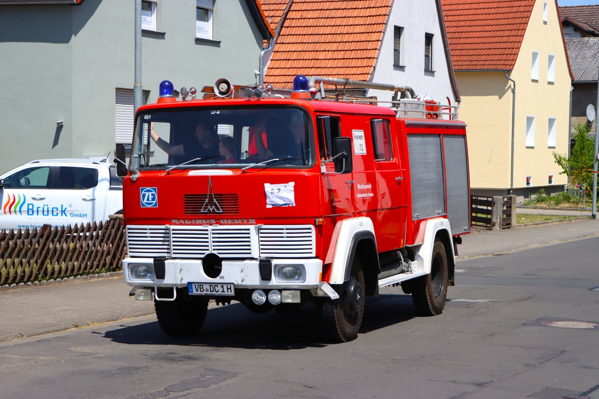 Magirus Feuerwehr Oldtimer L�schfahrzeug bei einer Ausfahrt am 28.06.26 im Landkreis Gie�en 