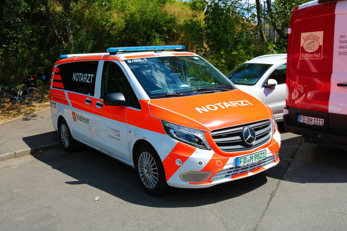 Malteser Fulda Mercedes Benz Vito NEF am 03.07.22 beim Tag der offenen Tür der Feuerwehr