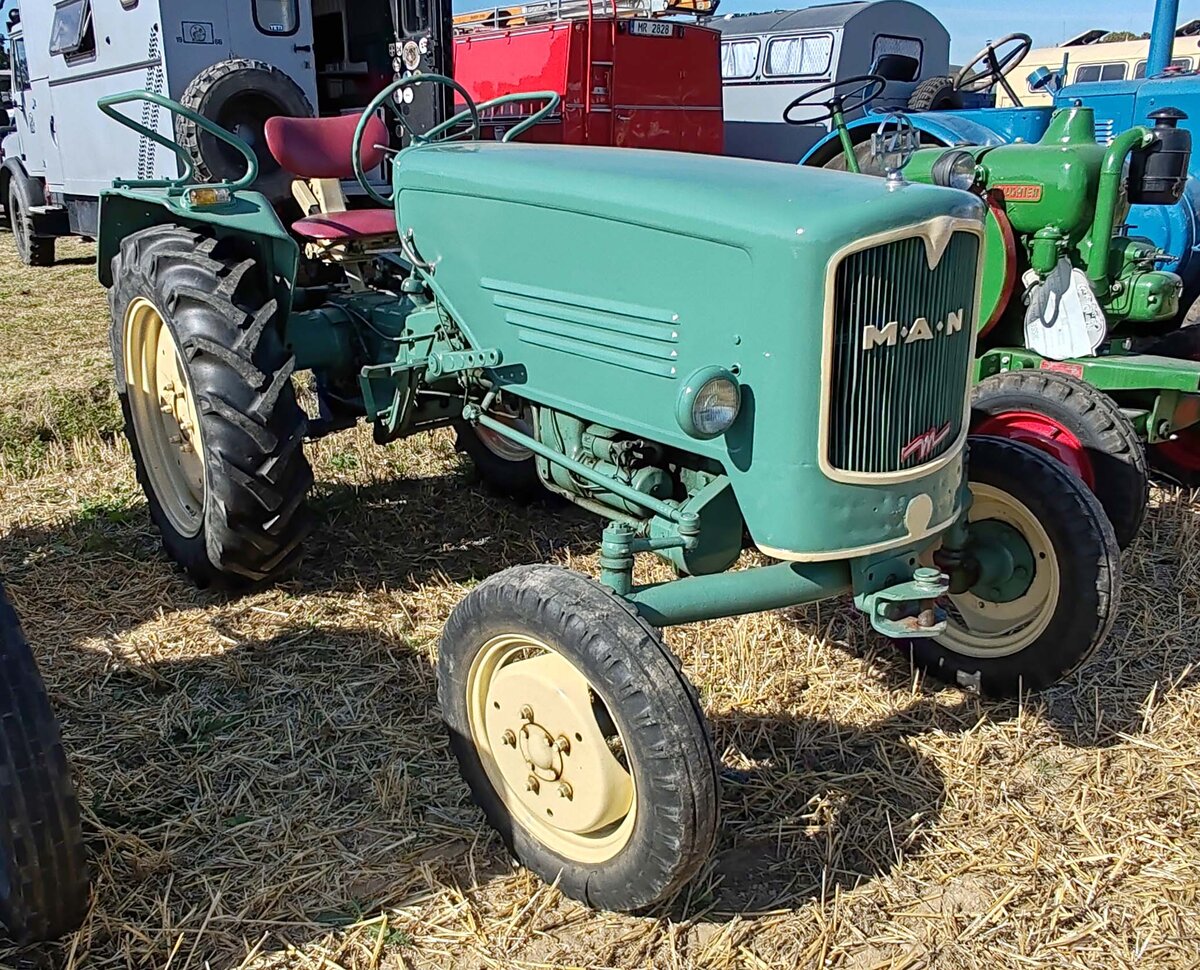=MAN, gesehen bei der Oldtimerausstellung der OLDTIMERFREUNDE OHMTAL in Dannenrod, 09-2025