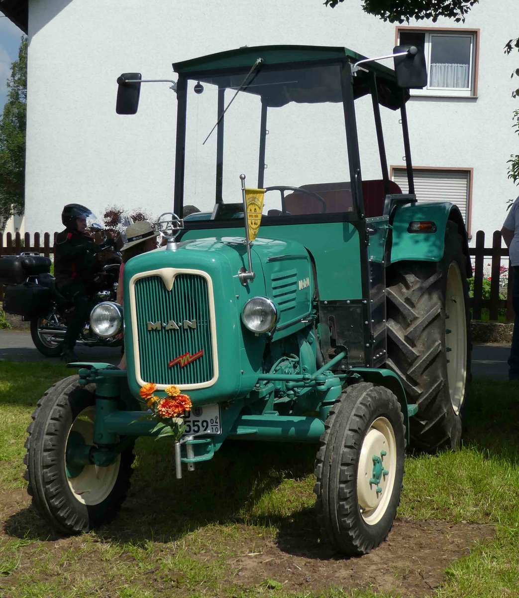 MAN, gesehen bei der Oldtimerveranstaltung in Fulda-Harmerz im Juni 2016