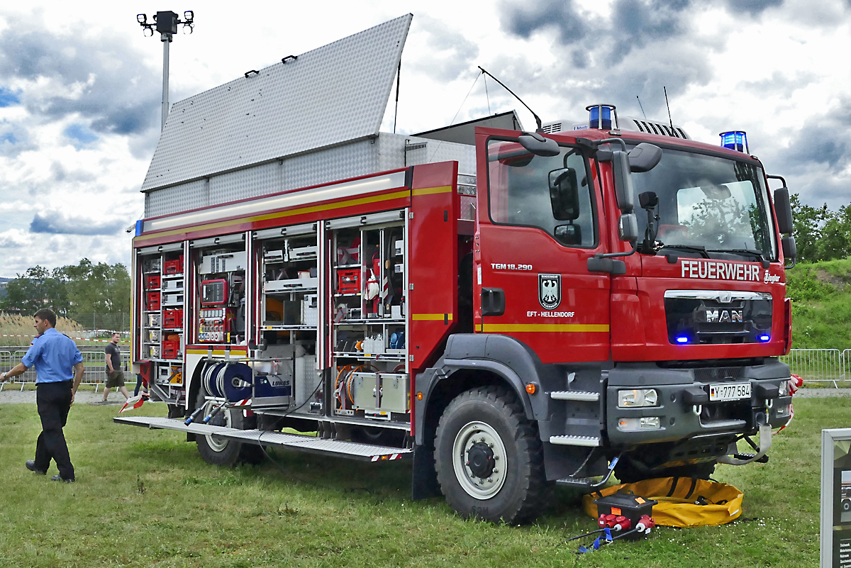 MAN TGM 18.290 der Bundeswehr-Feuerwehr, EFT Hellendorf, beim Tag der Bundeswehr in Koblenz - 15.06.2019