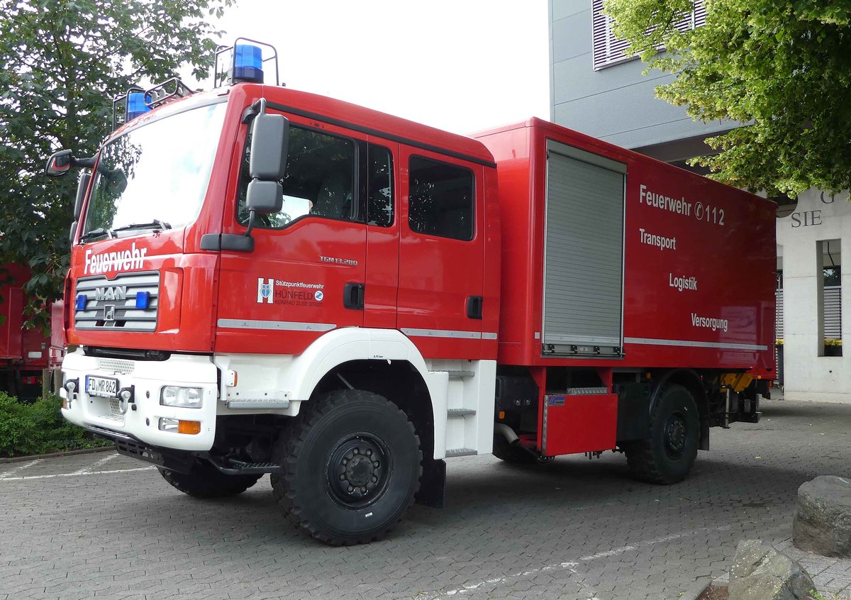 =MAN TGM als Gerätewagen Logistik der Feuerwehr HÜNFELD ausgestellt beim Tag der offenen Tür im Juni 2019