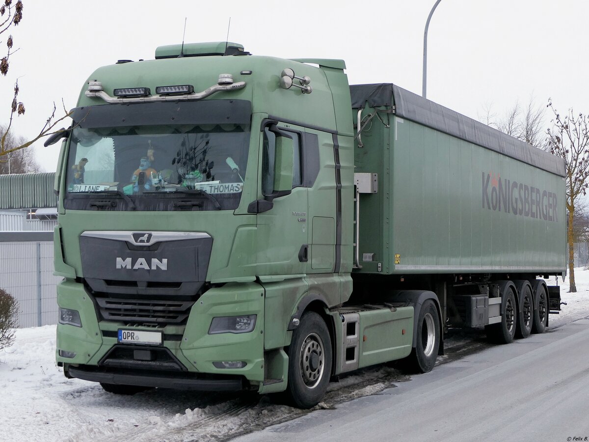 MAN TGX 18.470 Kipper-Sattelzug in Röbel am 01.02.2026