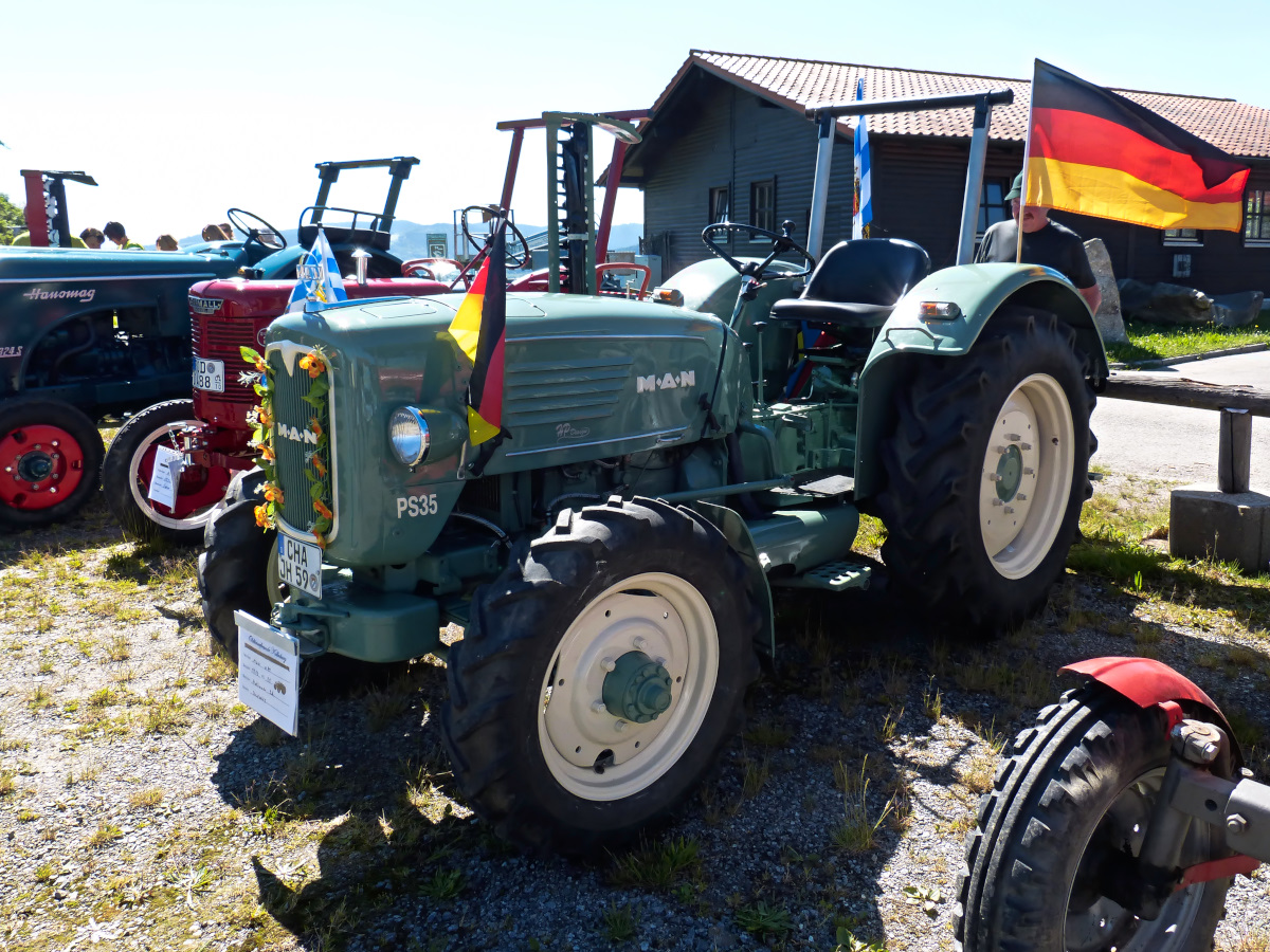 MAN Traktor Bj. 1969 35PS Oldtimertreffen Kollnburg 12.06.2017