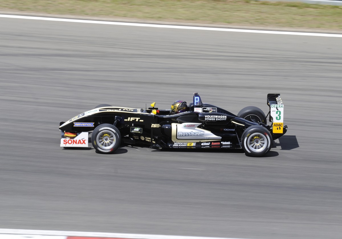 Marvin Kirchhfer(DEU)Sieger im Rennen 3
auf Lotus, Dallara F311 VW Power
beim ATS Formel 3 Cup am 4.8.2013, Nrburgring
