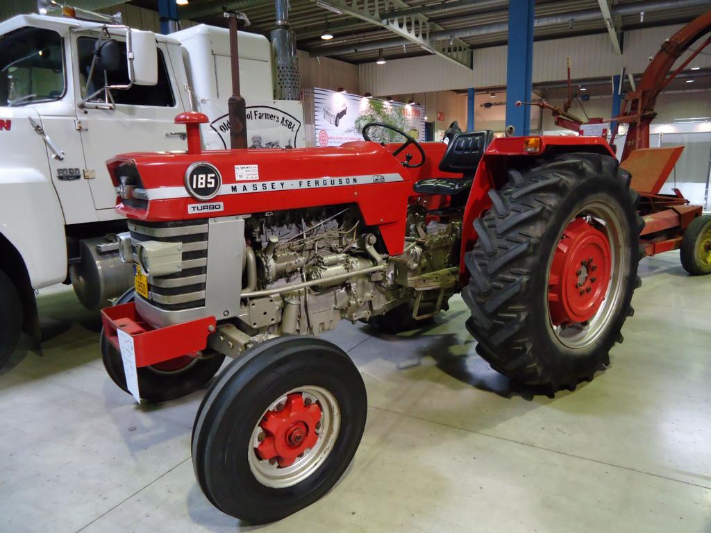 Massey Ferguson MF 185 Turbo beim Autojumble in Luxemburg am 08.03.2014