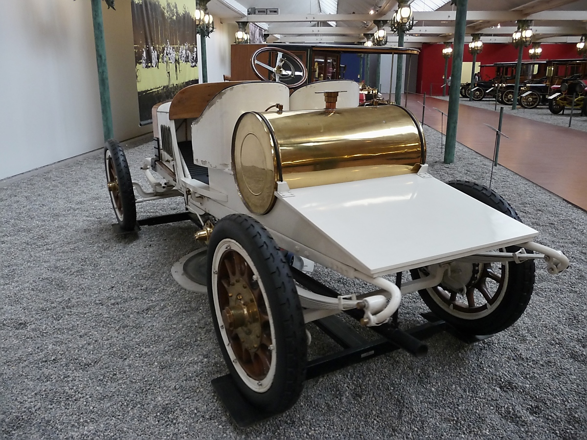 Mathis Biplace Sport Type Hermes, in Zusammenarbeit mit Bugatti entstanden

Baujahr 1904, 4 Zylinder, 12057 ccm, 135 km/h, 92 PS

Cité de l'Automobile, Mulhouse, 3.10.12
