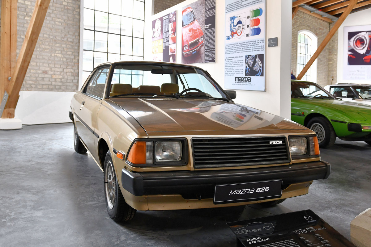 MAZDA 626/1978, Mazda Classic Automobil Museum Frey, Wertachstr. 29b, 86153 Augsburg, 23.07.2017