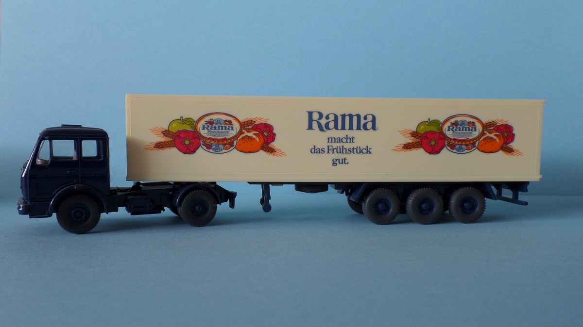MB 1626 S, 1:87, Werbung: Rama, Hersteller: Wiking 542-24, Foto am 8.4.2014