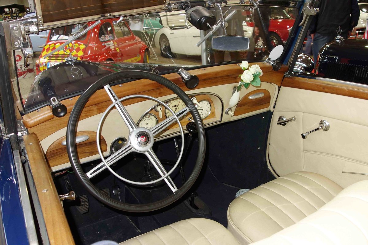 =MB 170 Cabrio Cockpit, fotografiert bei der Technorama Kassel im März 2017