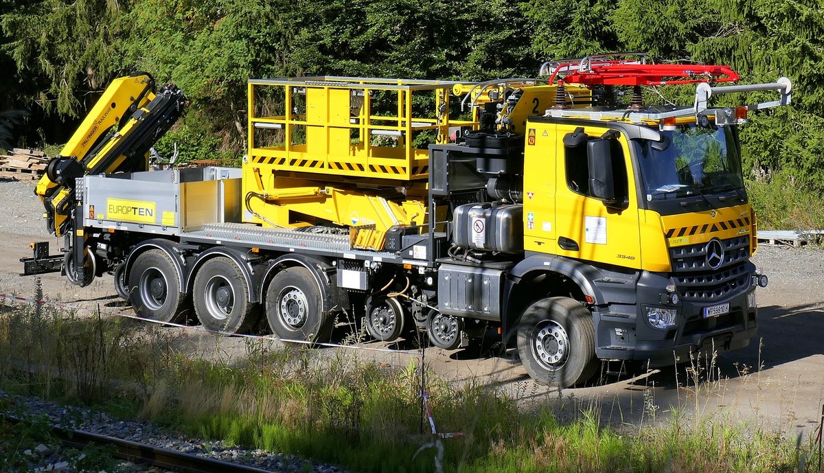 MB 3346, mit Montagevorrichtung für den Oberleitungsbau im Straßen-und Schienennetz, Sept.2019 