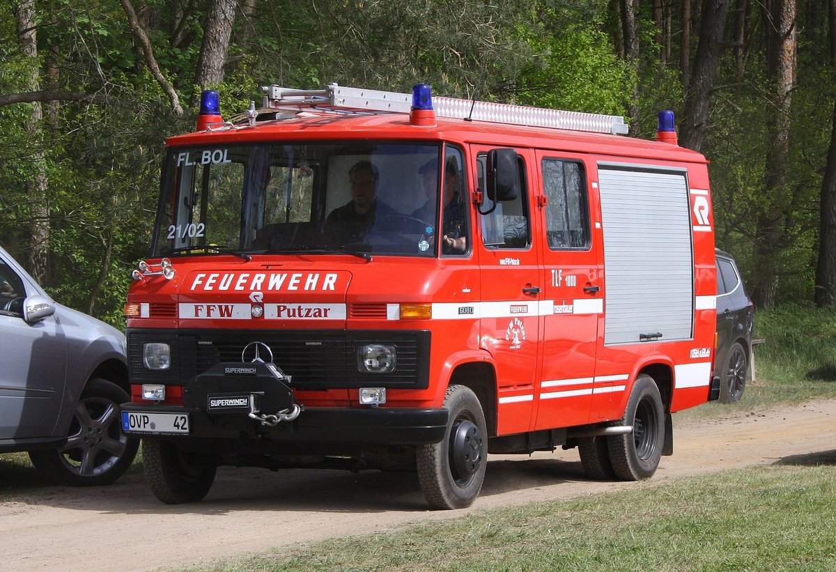 MB 608D FFw Putzar Feuerwehrauto. Boldekow - 05.05.2018