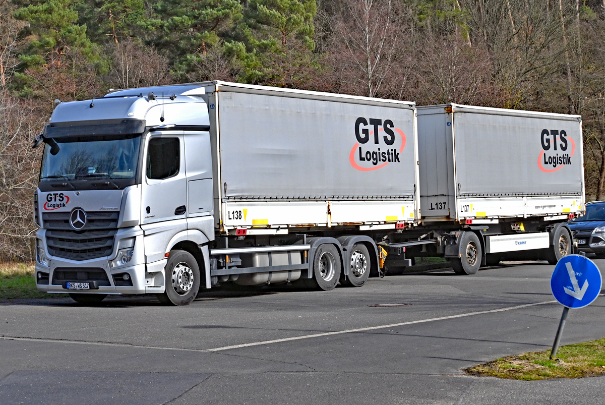 MB Actros 2548 Hängerzug, GTS-Logistik in Kommern - 20.03.2021