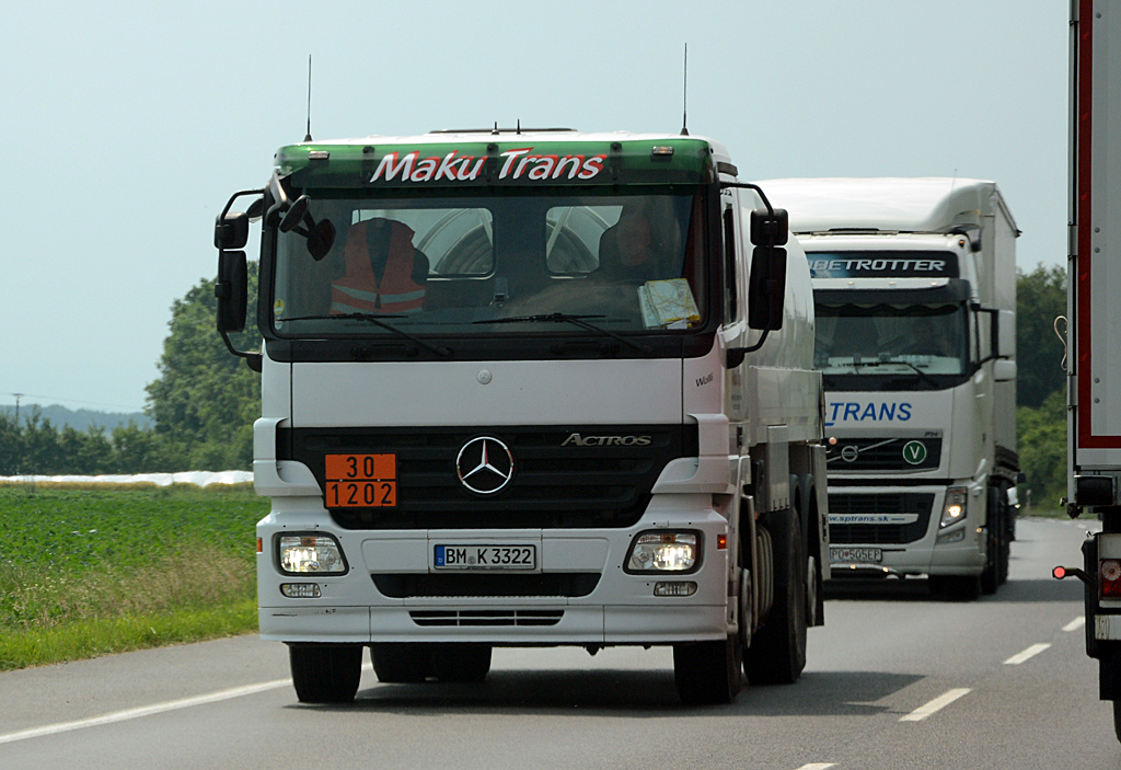 MB Actros Tankwagen  MakuTrans  bei Heimerzheim - 03.06.2014