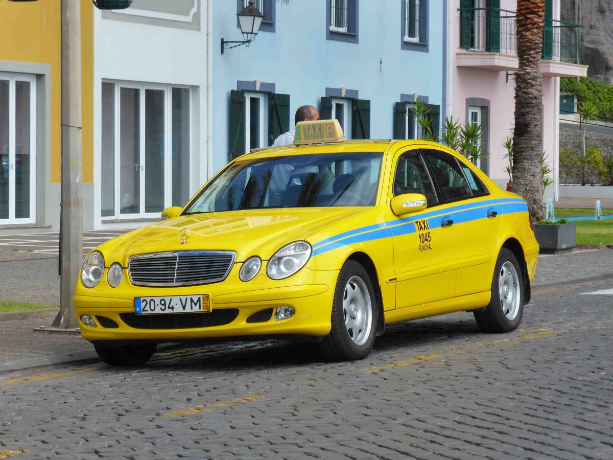 MB als Taxi unterwegs in Ponta do Sol/Madeira im März 2015
