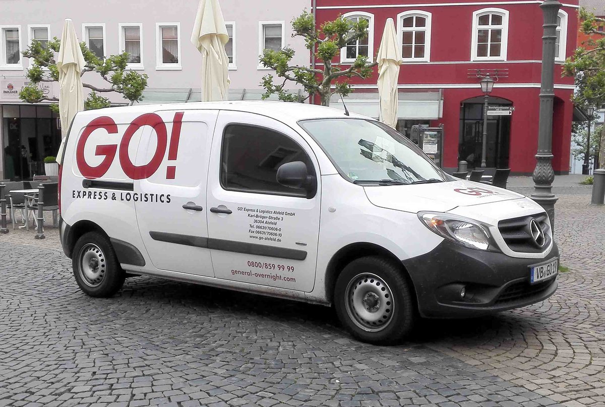 =MB Citan von GO! Express & Logistics steht im Mai 2018 in Hünfeld