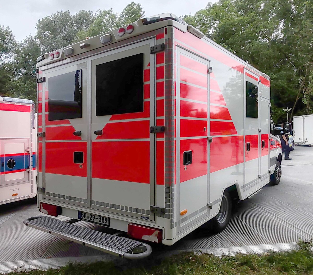 =MB Sprinter der Bundespolizei als Sanit�tsfahrzeug, gesehen beim Hessentag in Fulda, 06-2026