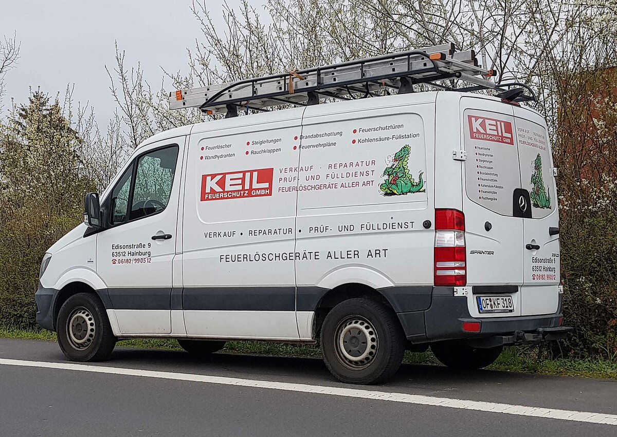 =MB Sprinter von KEIL-Feuerschutz steht im April 2021 in Hünfeld
