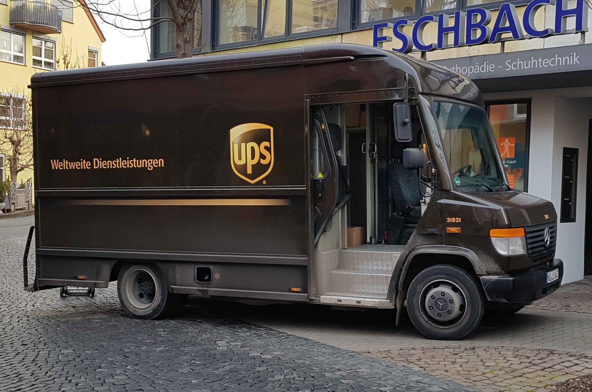 =MB Vario von UPS unterwegs in Hünfeld im Dezember 2020