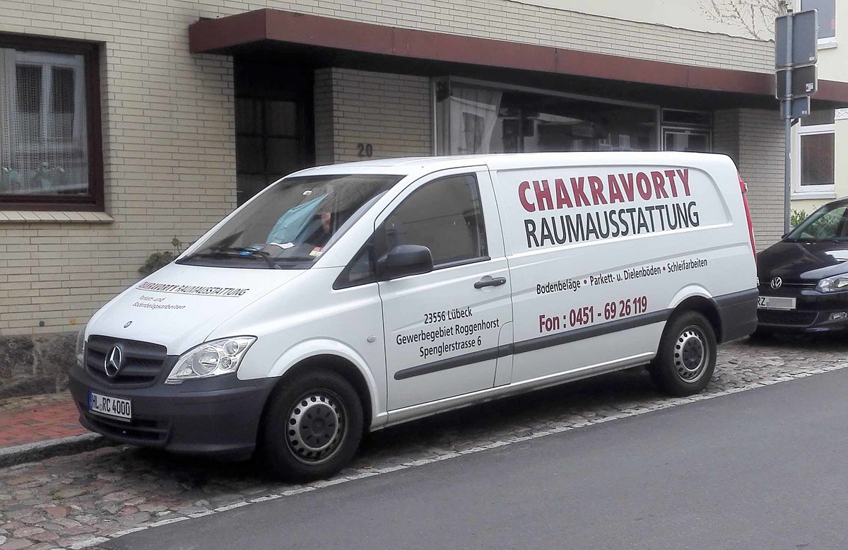 =MB Viano des Raumausstatters CHAKRAVORTY aus L�beck steht im Spetember 2018 in Ratzeburg