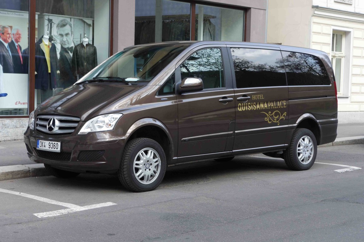 MB Viano vom  Quisisana-Palace Hotel, gesehen in Karlsbad/CZ im April 2014
