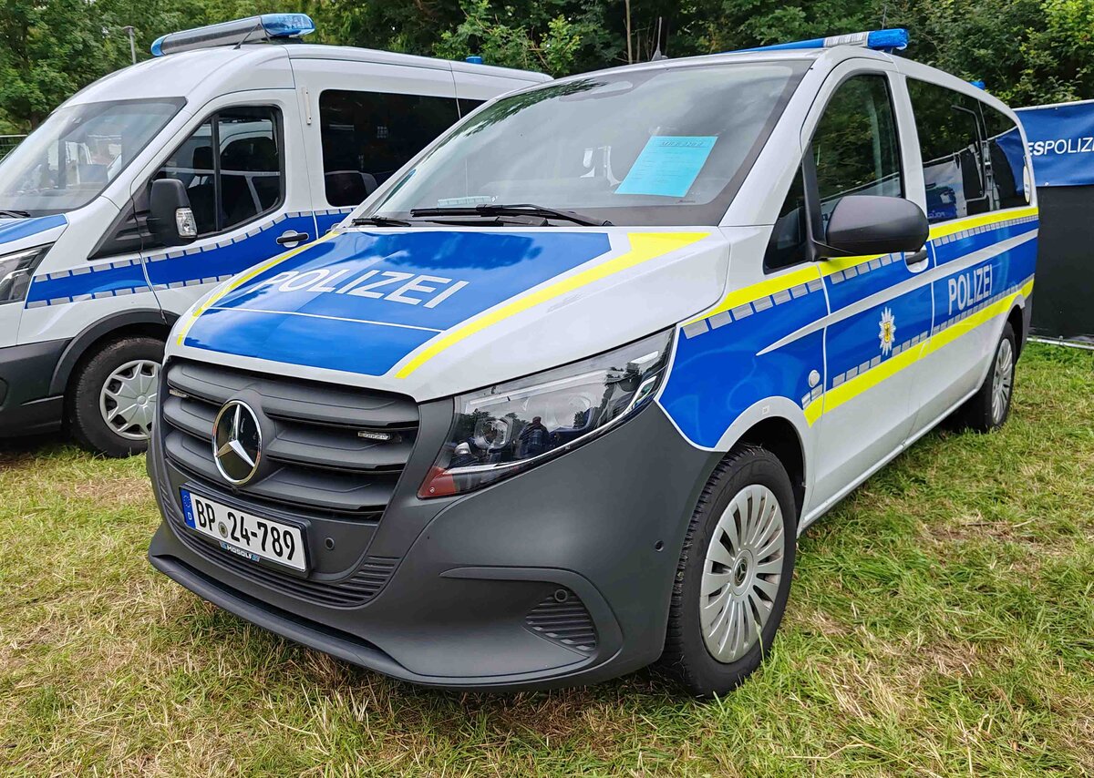 =MB Vito der Bundespolizei, gesehen beim Hessentag in Fulda, 06-2026
