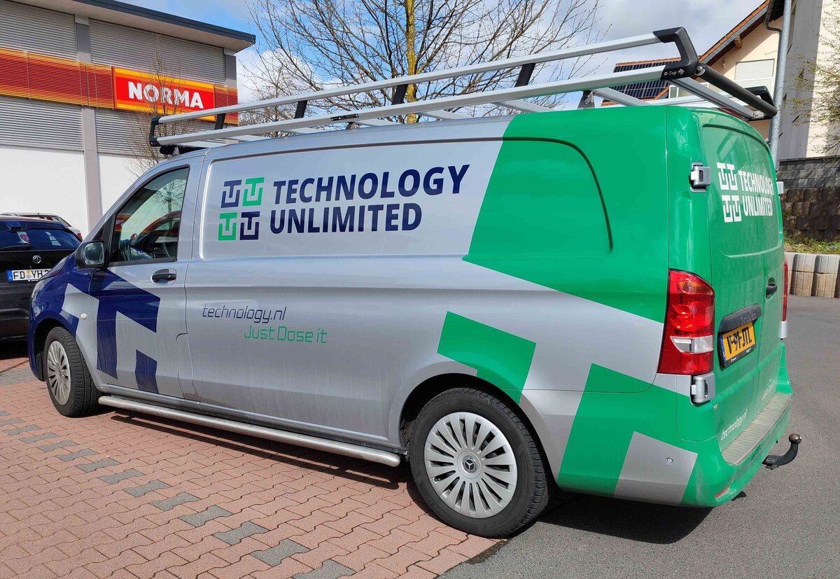 =MB Vito von TECHNOLOGY UNLIMIED aus den Niederlanden steht im M�rz 2026 in Fulda