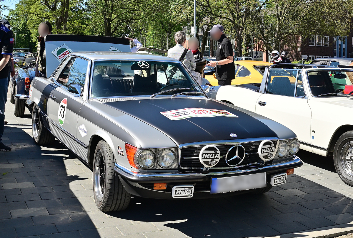 Mercedes-Benz 450 SLC Rallye-Umbau, am 1.5.2026 auf dem Show / Ausstellungsgel�nde des Fr�hlingserwachen der Oldtimerfreunde Grenzland, Loherhof Geilenkirchen