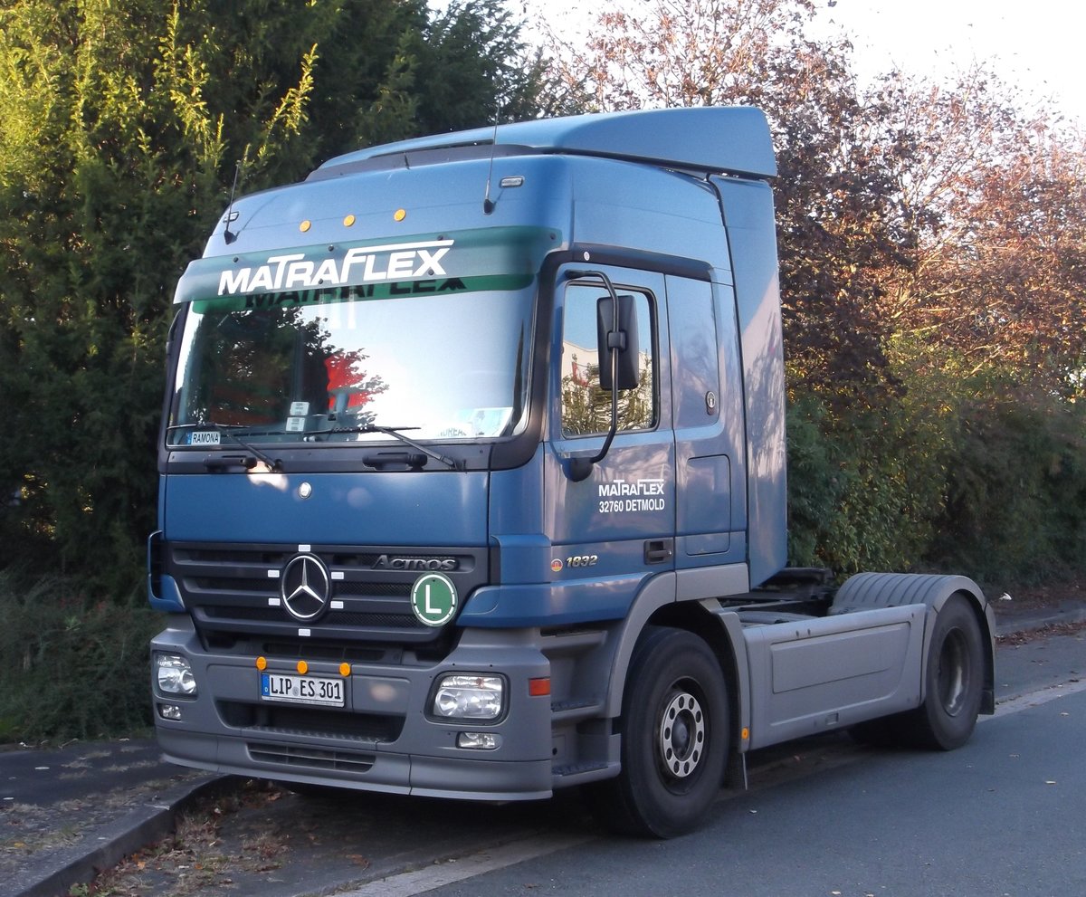 Mercedes Benz Actros 1832, gefunden im Frühjahr 2015 in einem Gewerbegebiet in Horn - Bad Meinberg