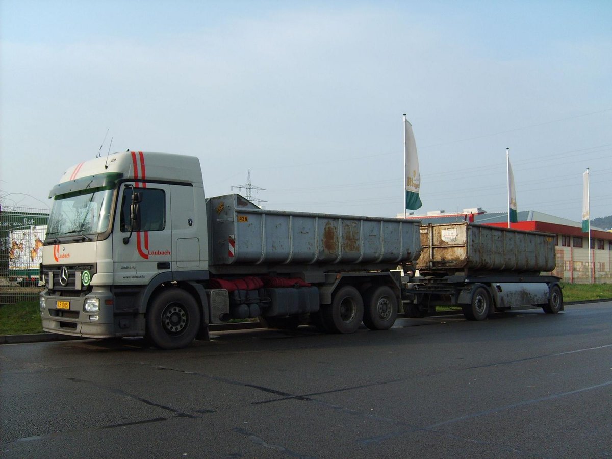 Mercedes-Benz Actros 2544 aufgenommen am 01.04.2007