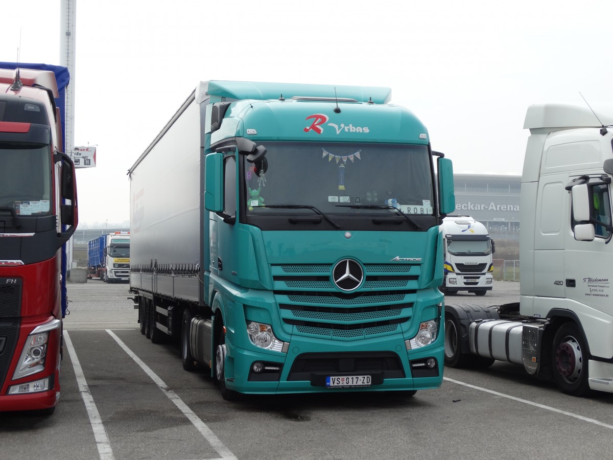 Mercedes Benz Actros am 21.03.15 in Sinsheim 