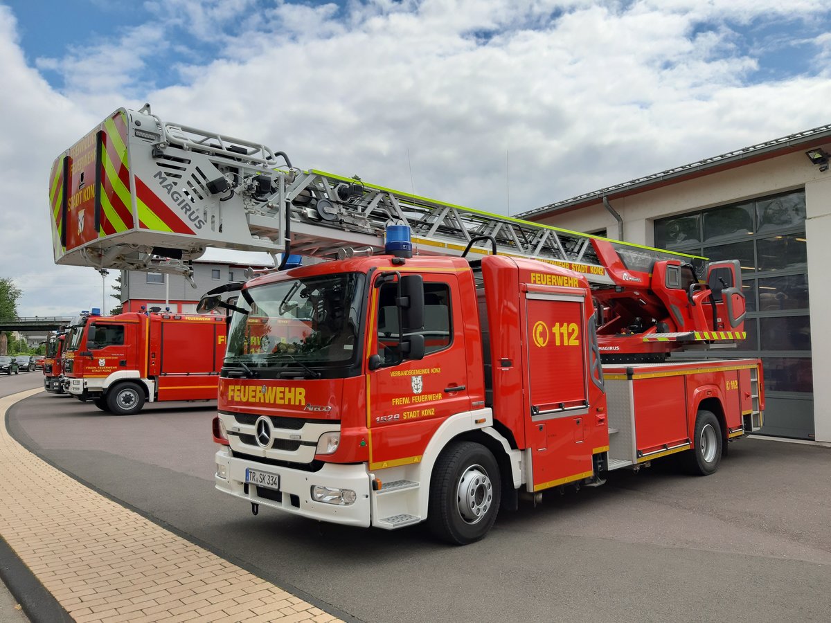 Mercedes-Benz Atego 1529 DLK23/12 der Freiwilligen Feuerwehr Konz beim Tag der offenen Tür am 08.06.2019