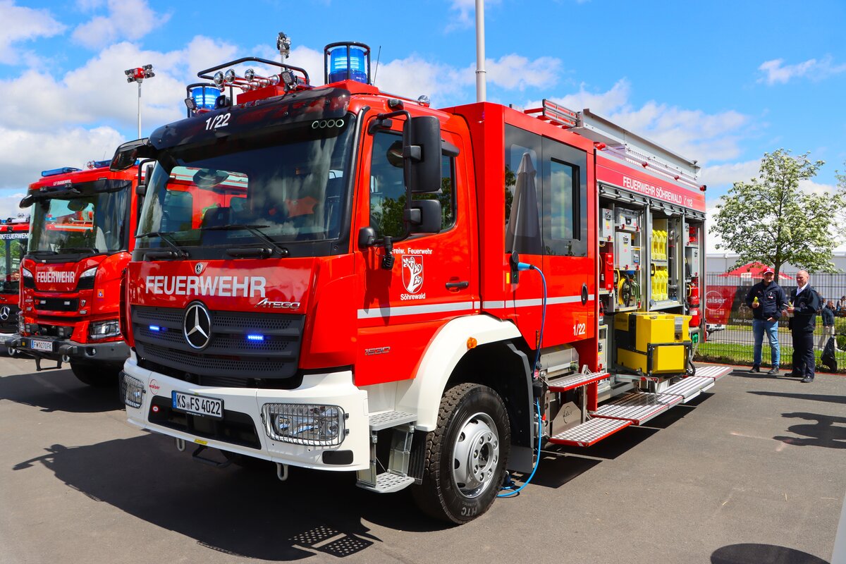 Mercedes Benz Atego 1830 Feuerwehr S�hrewald StlF am 08.05.26 in Fulda auf der Rettmobil