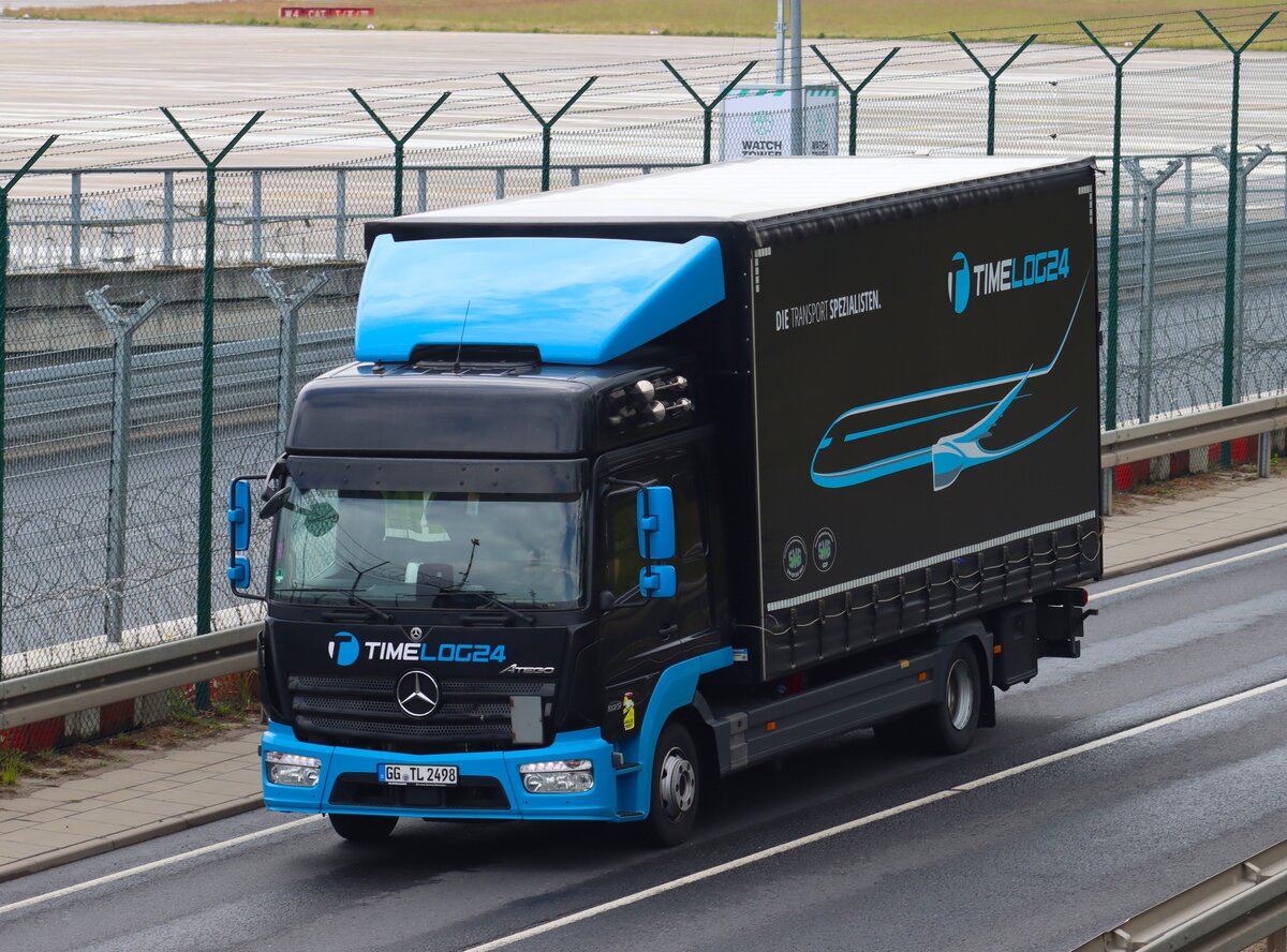 Mercedes Benz Atego 823 Timolog24 am 15.05.26 am Frankfurter Flughafen 