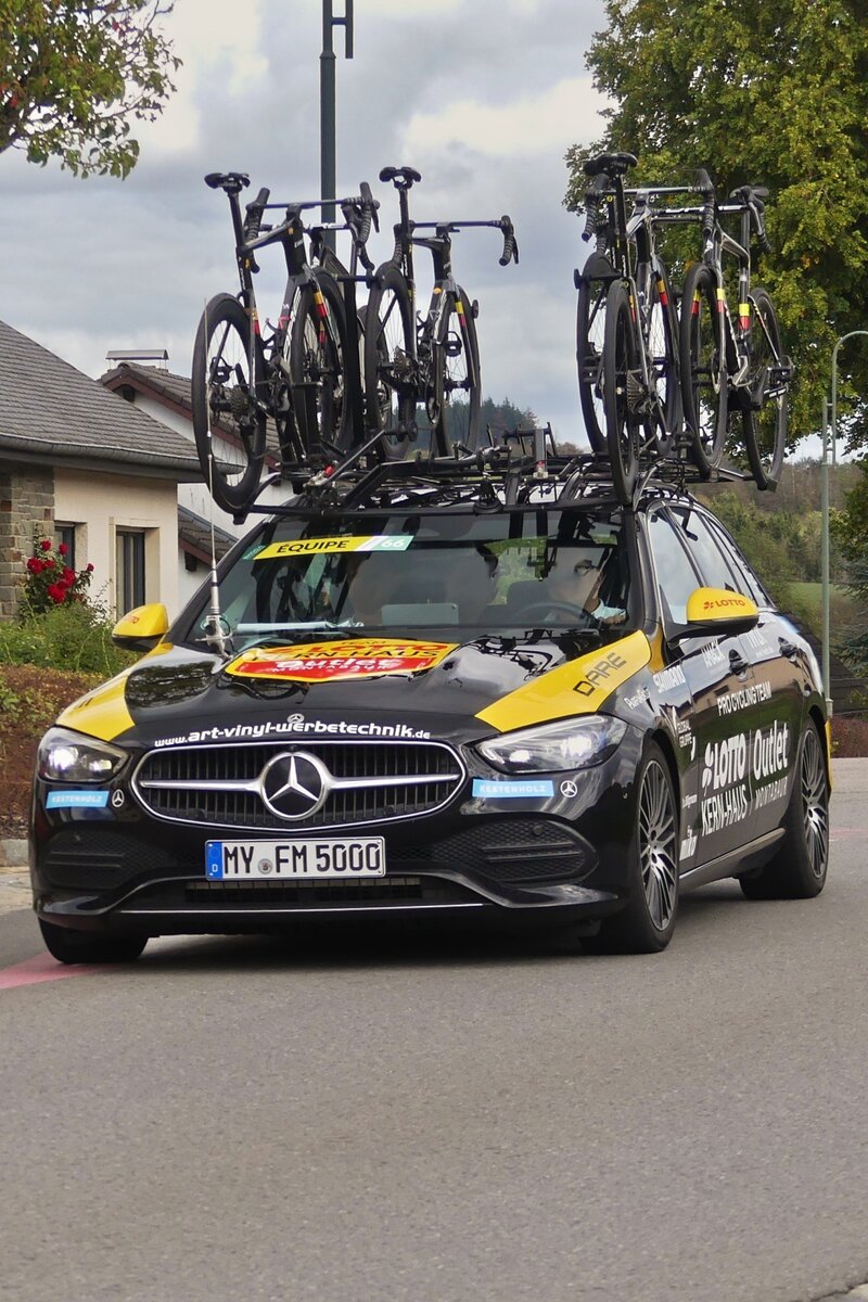 Mercedes Benz C 220 d, der Lotto Mannschaft, im Bild festgehalten beim Skoda Tour de Luxembourg. 09.2026